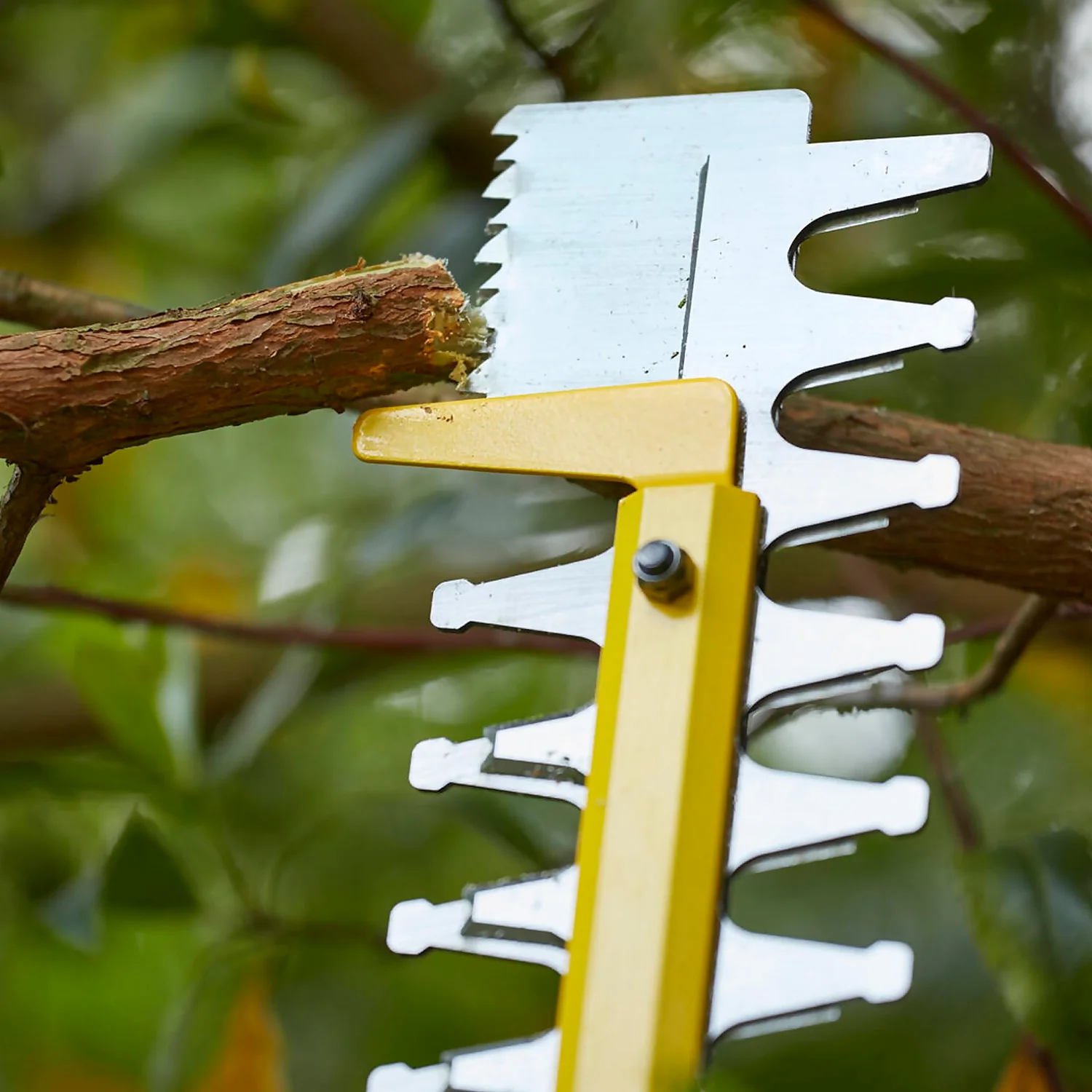 STANLEY FATMAX V20 18V Cordless Hedge Trimmer 55cm (Sfmcht855M1-Gb) 8 STANLEY FATMAX V20 18V Cordless Hedge Trimmer 55cm (Sfmcht855M1-Gb) - Image 6